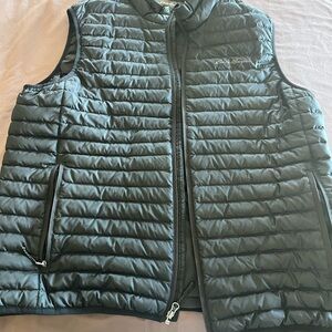 Eddie Bauer Men’s Quilted Packable Vest - Black